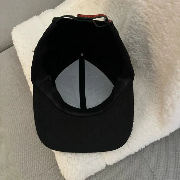 EUC!  GUCCI Unisex Canvas Cap - Picture 4 of 6